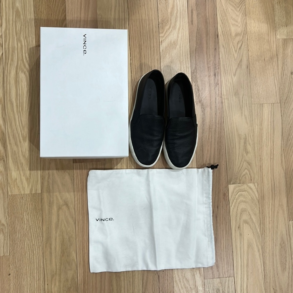 Vince Blair Leather Slip On Sneakers size 6.5